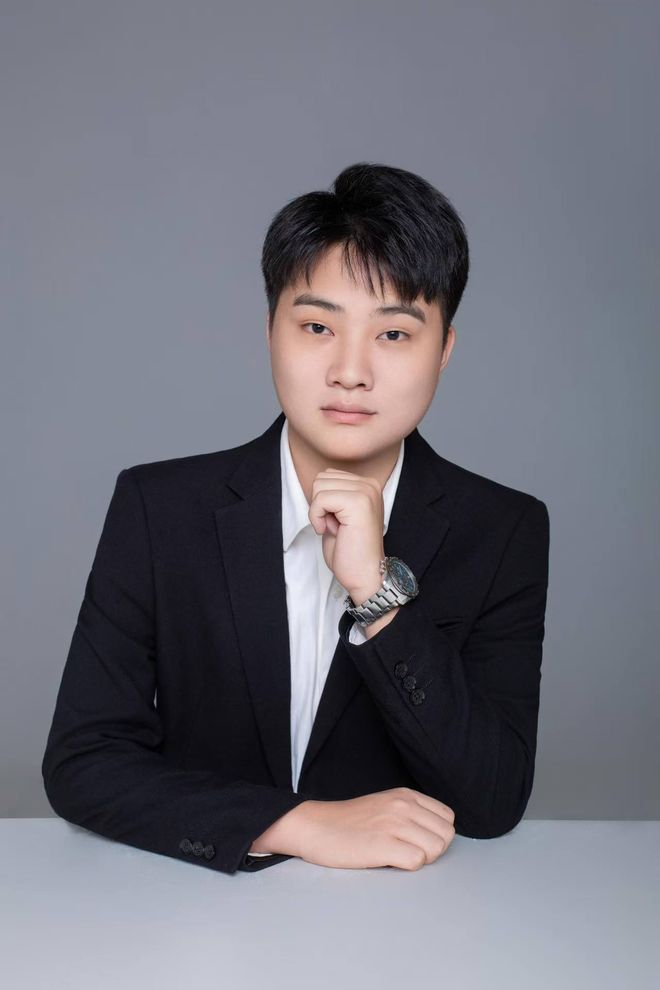 ：用专业与爱心雕琢女性的精致之美pg电子平台仙慕护肤导师徐为栋(图2)